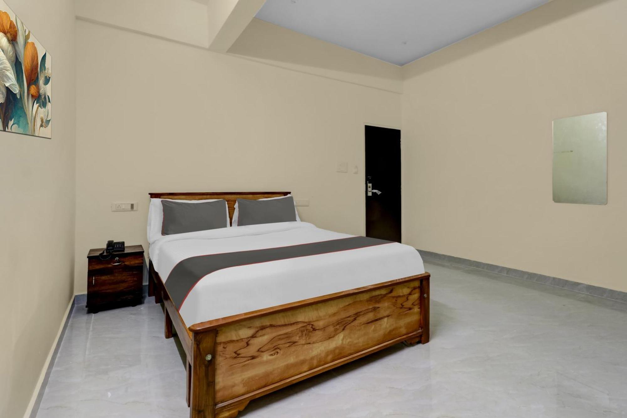 Hotel O Manyata Palace Bangalore Dış mekan fotoğraf